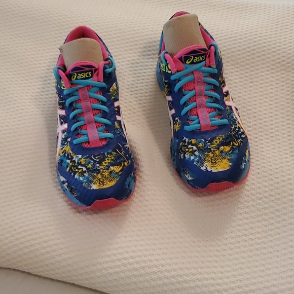 Asics Shoes - ASICS GEL NOOSA ATHLETIC RUNNERS